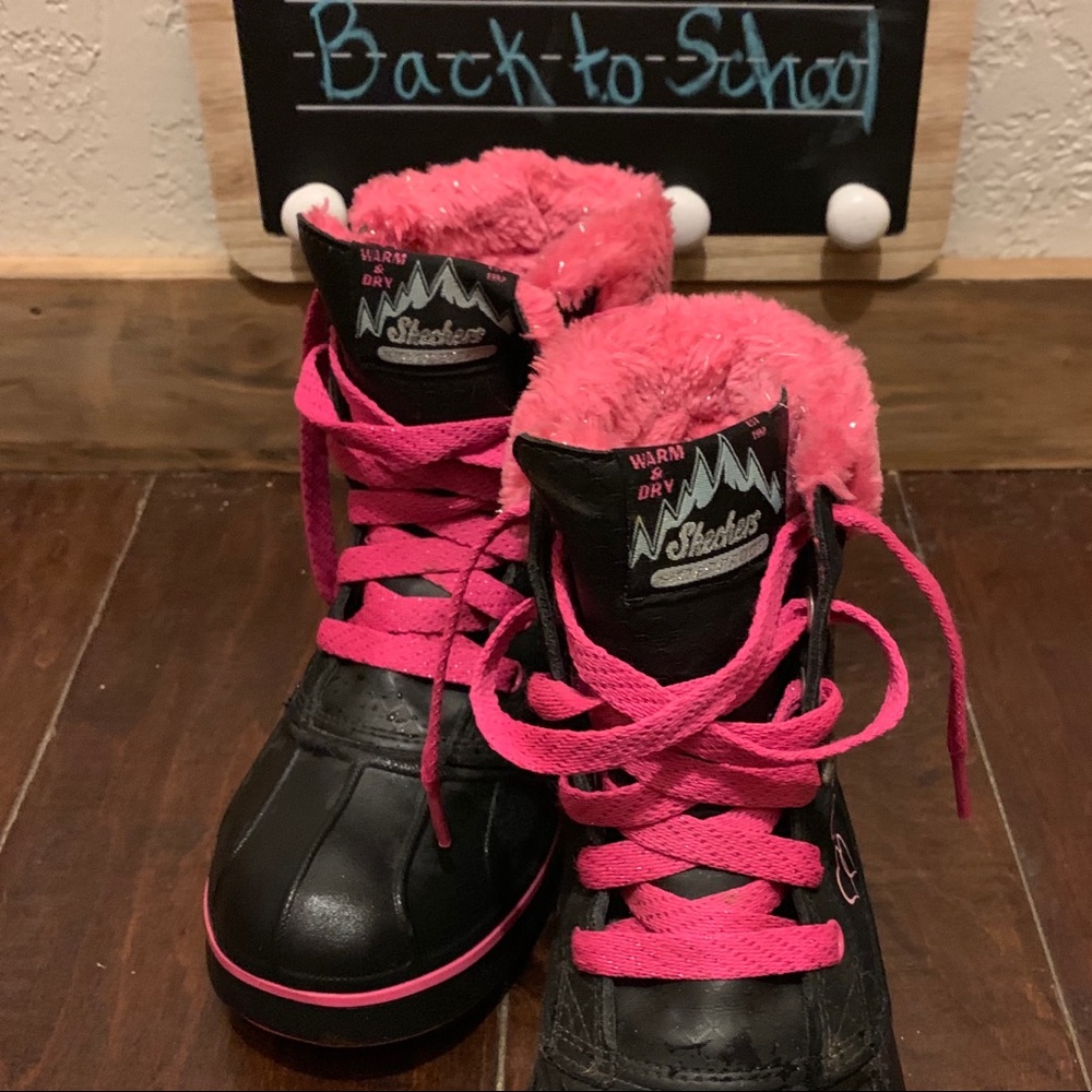 Skechers Snow ❄️ Boots